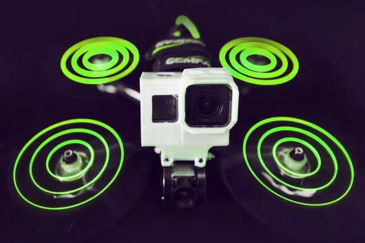 Gemfan Starlight LED Prop 51433L 5,1x4x3x3 3Blatt Propeller mit Elektronik in grün 2xCW und 2xCCW