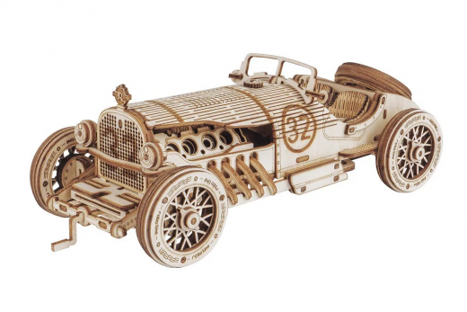Lasercut Holzbausatz Standmodell Auto Grand Prix Car 220 Teile