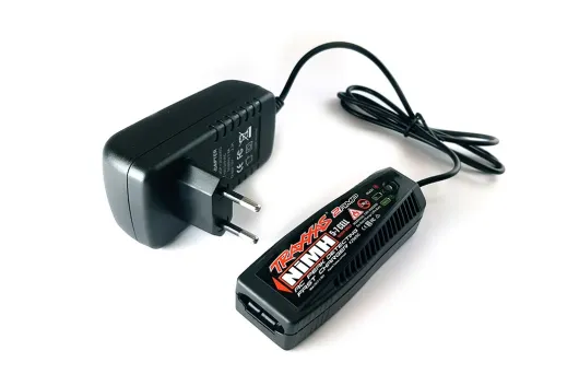 Traxxas Ladegerät AC-Lader 230V 2A NiMH 5-7 Zellen 6,0-8,4V mit iD-Akkuerkennung, nicht für LiPo