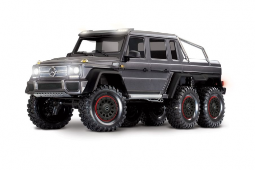 Traxxas TRX-6 Mercedes-Benz G63 AMG 6x6 silber 1/10 Crawler RTR Brushed, mit LED-Licht, ohne Akku und ohne Lader