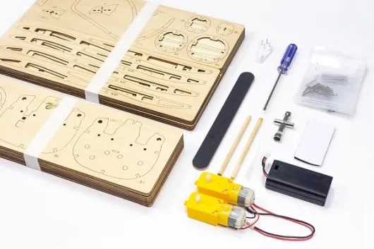 Lasercut Holzbausatz Funktionsmodell Mechanische Taube 257 Teile