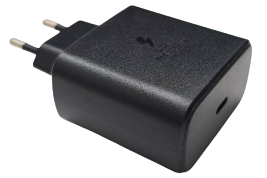 USB-C Schnellladegerät Power Netzteil USB3.0 45Watt bei 5V, 9V und 12V 3A, und bei 20V 2,25A