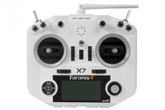 FrSky Taranis Q X7 Sender in weiß 2,4GHz in Mode 2, mit Sendergurt, ohne Akku, ohne Ladegerät