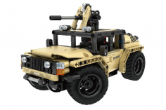 Qihui Klemmbausteine 2-in-1 Armed Off-Road Vehicle mit Fernsteuerung 2,4GHz - 370 Teile