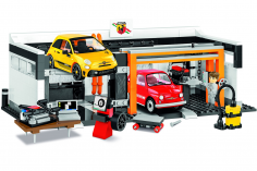 Cobi Klemmbaustene Fiat Abarath Racing Garage bestehend aus 590 Teilen